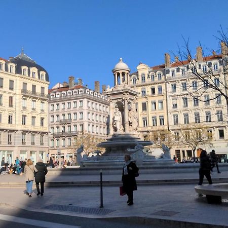 Studio Du Temple Des Jacobins Au Coeur De Lyon Ail ภายนอก รูปภาพ